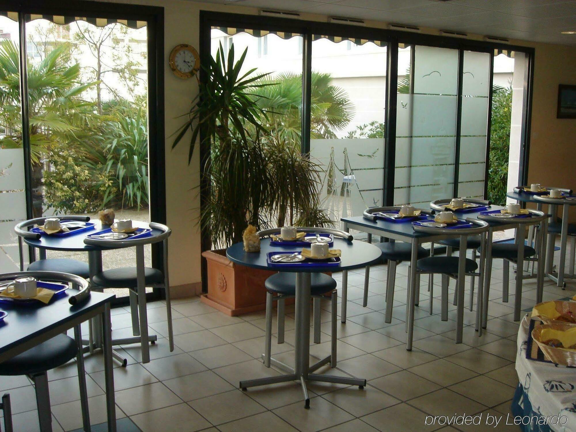 Appart'City Saint-Nazaire Centre Restaurant bilde